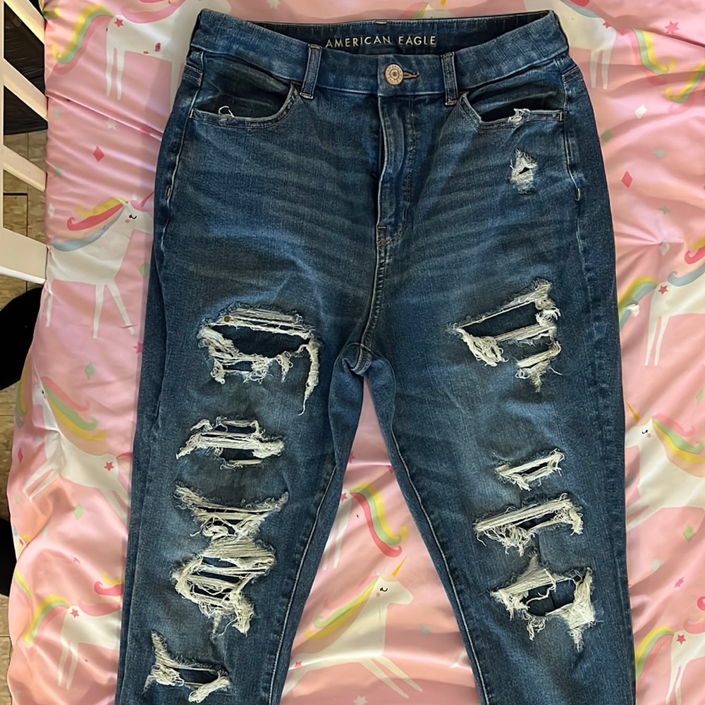 High waisted stretchy jeans